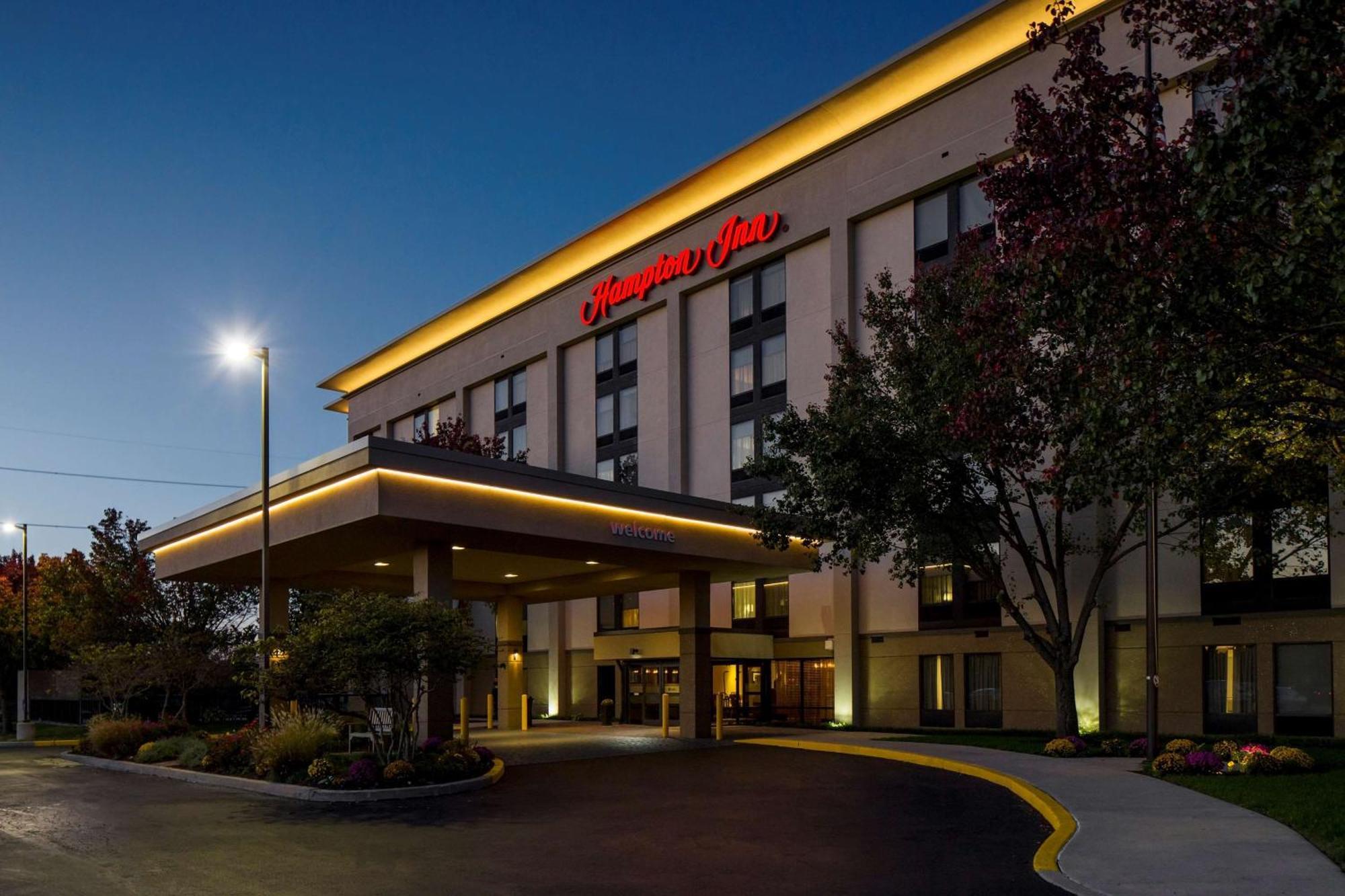 Hampton Inn Philadelphia-Airport Екстериор снимка